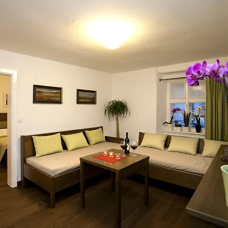 Hotel Supina *